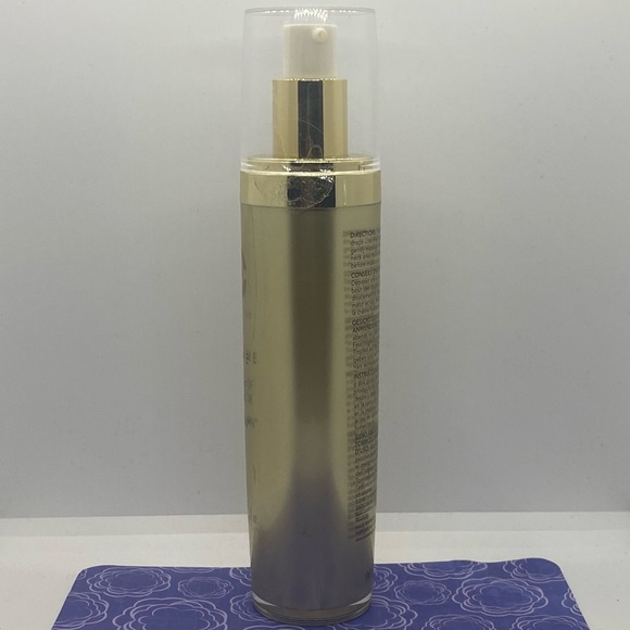 Elizabeth Grant Suprême Essence of Torricelumn - Picture 3 of 3